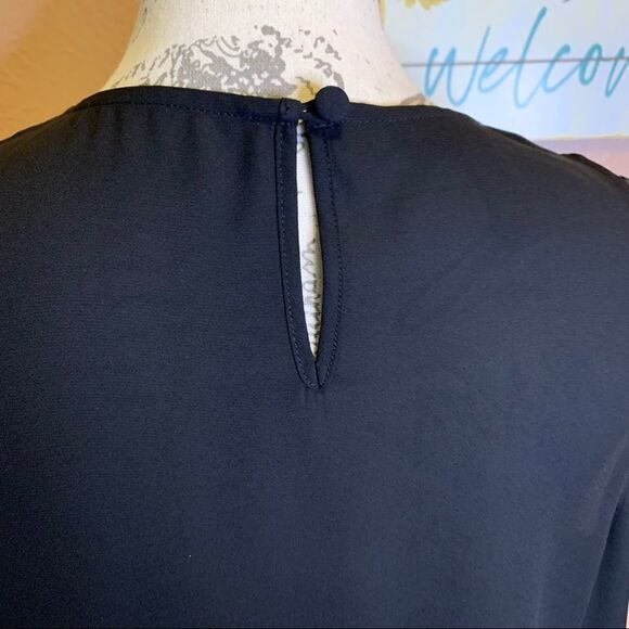 INC size 10 black and white blouse - Picture 4 of 8